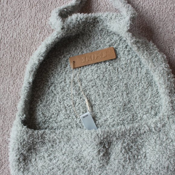 SKIMS COZY KNIT HALTER TOP NWT - Picture 4 of 5